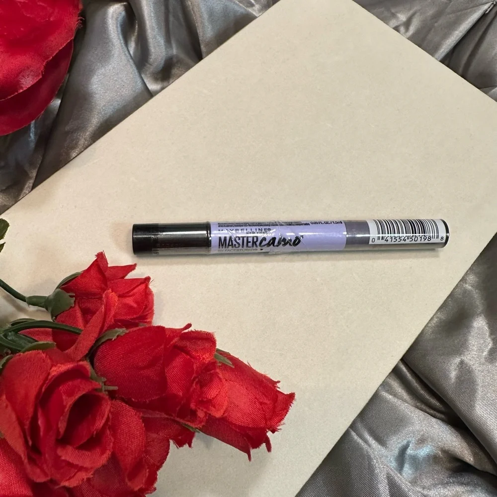 🌹MAYBELINE Master Camo Color Correcting Pencil - Number 20 - NWT
